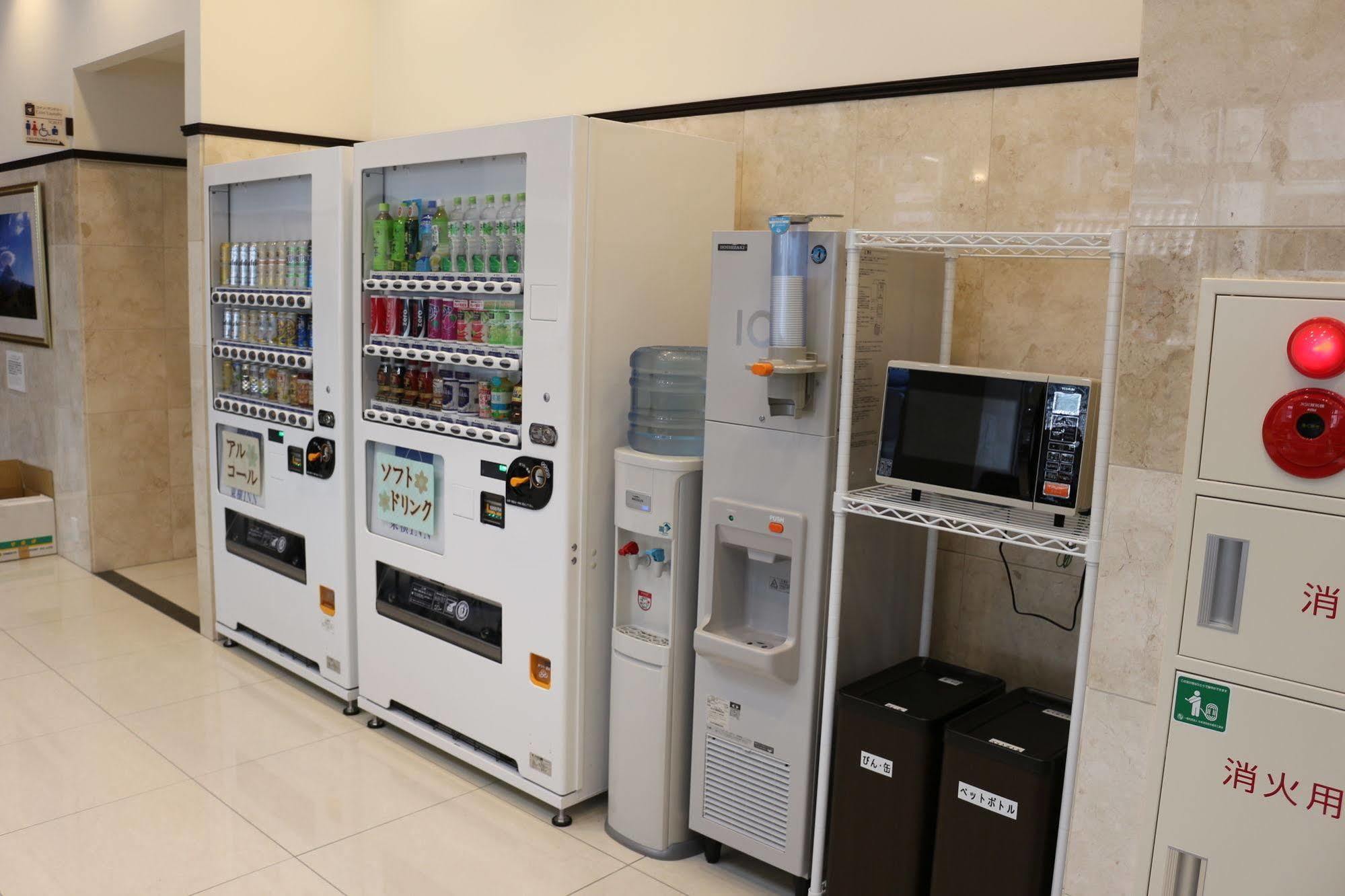 Toyoko Inn Nagoya-eki Sakuradori-guchi Honkan Bagian luar foto